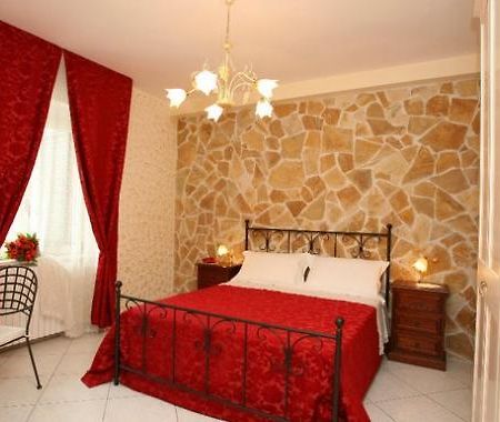 Il Casale Di Rodolfo Bed & Breakfast Termoli Luaran gambar